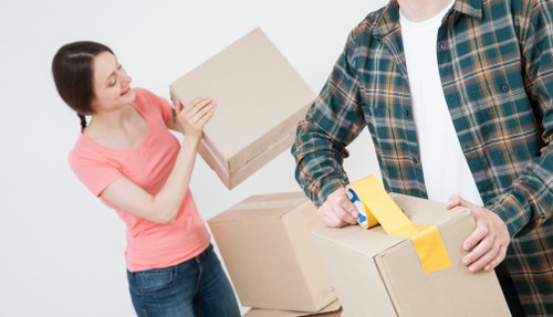 Moving day with careful loading in South Kensington