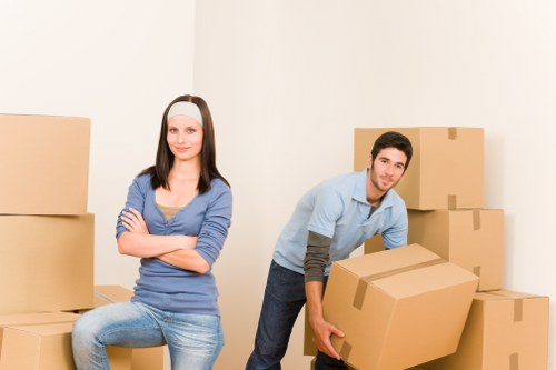 Home removal support for a flat in South Kensington with careful handling